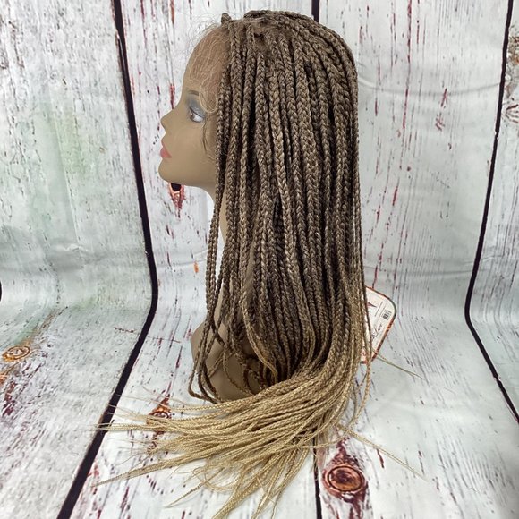 Knotless Box Braids 30” #T4/27/613 Natural Style Lace Front Wig Synthetic - Picture 4 of 7